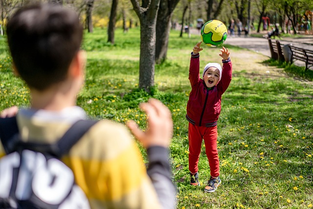 Guiding Children Through Safe Internet Practices